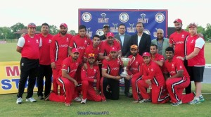 The Canada team, with Sakhi, Sushil, Lloyd & umpire Danny Khan